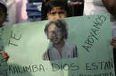 Caso Kalimba: Los fans salen a marchar en apoyo al cantante