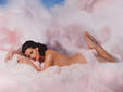 Katy Perry lanzará su nuevo disco 'Teenage Dream' con perfume de algodón de azúcar
