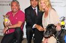 Katherine Heigl en campaña para esterilizar perros en Los Angeles