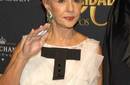Carolina Herrera en campaña contra el cáncer de mama