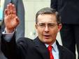 En uno de sus últimos actos de gobierno, Álvaro Uribe demanda a Hugo Chávez ante la justicia internacional
