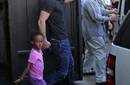 Brad Pitt de compras con su hija Azahara