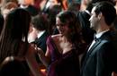 Javier Bardem y Penélope Cruz aconsejan a Natalie Portman en los Oscar 2011