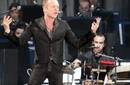 Sting encanta con los arreglos sinfónicos de sus grandes éxitos