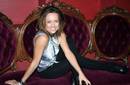 Fey se estrena como madre