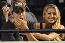 Enrique Iglesias desmiente embarazo de Kournikova
