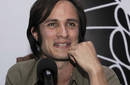 Gael García cuenta la historia de los inmigrantes
