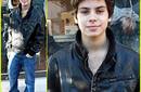 Jake T. Austin de los 'Hechiceros de Waverly Place' cumple 16 años