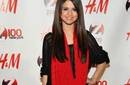 Selena Gómez niega romance con Justin Bieber