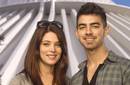 Fotos: Joe Jonas y Ashley Greene en Disney Magic Kingdom