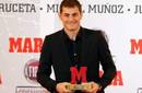 Iker Casillas recompensado con el premio Marca