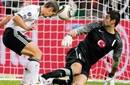 Miroslav Klose supera a Franz Beckenbauer