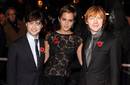 Daniel Radcliffe, Rupert Grint y Emma Watson impactan Londres