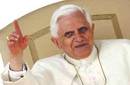 Ciento cincuenta cardenales están reunidos con Benedicto XVI para debatir sobre la pederastia