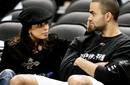 Eva Longoria no le dirige la palabra a Tony Parker