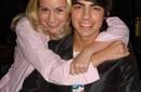 Chelsea Staub habla sobre disco de Joe Jonas