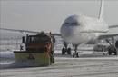 Francia: La nieve y la falta de líquido anticongelante afectan el funcionamiento de aeropuerto de Roisy