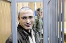 Rusia: Mijail Jodorkovski es hallado 'culpable' de robo de petróleo y lavado de dinero por el Tribunal de Moscú