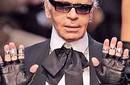 Modas: Lagerfeld reinterpreta el estilo de Coco Chanel hasta el infinito, actualizándolo