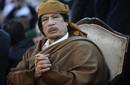Miles huyen de Libia hacia Túnez y Egipto a causa de represión de Kadafi