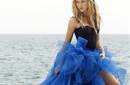 Video: Shakira es conquistada por su doble