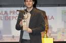 Iker Casillas premiado y sin Sara Carbonero