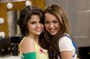 Selena Gómez Lanzó un nuevo video 'Who Says' ¿Le copió el video a Miley?