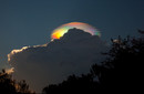 FOTO: Increíble nube píleo con copa de arcoíris