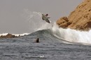 Conoce a Sebastián Correa, joven promesa del surf peruano