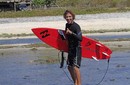 Jonathan Gubbins continúa corriendo las olas más espectaculares del mundo