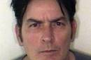 Charlie Sheen, detenido por violencia doméstica