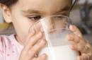 La alergia infantil a la leche y al huevo ya tiene cura