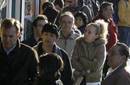 España inicia el 2010 con casi 4 millones de desempleados