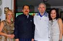 Fidel Castro se retrata con su esposa... Intimidades del líder cubano