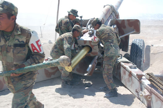 Los Comados del Ejército Peruano en plena demostración de sus habilidades técnicas y militares