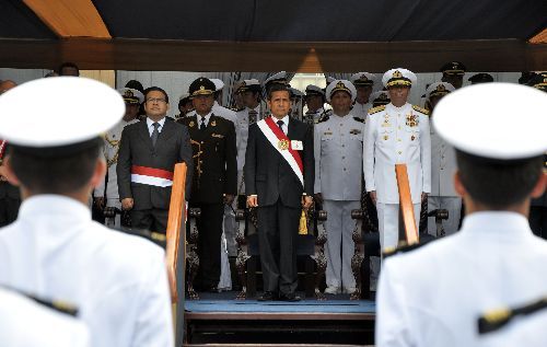 Presidente Ollanta Humala preside ceremonia de clausura del año académico 2011 de la Escuela Naval.