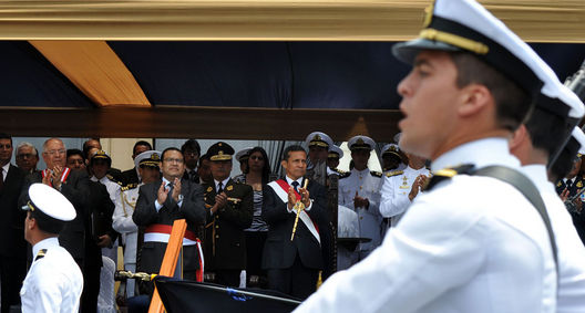 Presidente Ollanta Humala preside ceremonia de clausura del año académico 2011 de la Escuela Naval.
