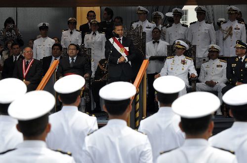 Presidente Ollanta Humala preside ceremonia de clausura del año académico 2011 de la Escuela Naval.