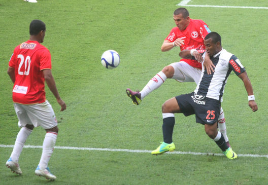 Juan Aurich de Chiclayo se coronó campeón por primera vez en su historia al vencer por penales al Alianza Lima en el Estadio Nacional.