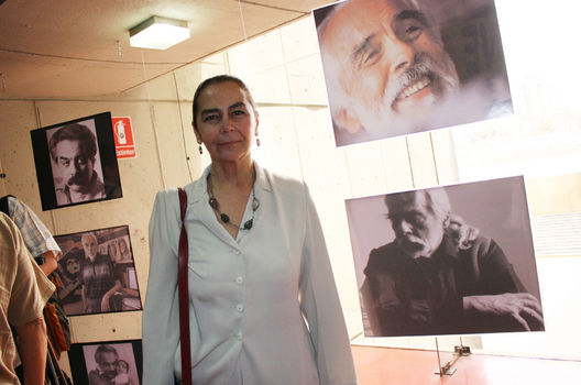 Un merecido homenaje póstumo recibió el maestro y cineasta Armando Robles Godoy en la explanada del Museo de la Nación