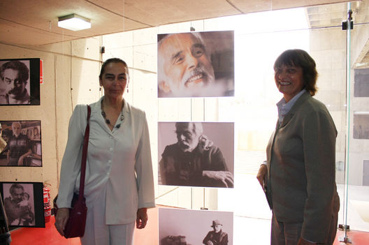 Un merecido homenaje póstumo recibió el maestro y cineasta Armando Robles Godoy en la explanada del Museo de la Nación