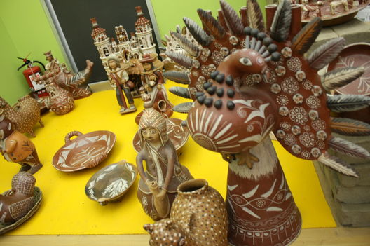 Gran exposición de artesanos Ruraq Maki, bellas piezas elaboradas a mano, se inaugura hoy en el Museo de la Nación.