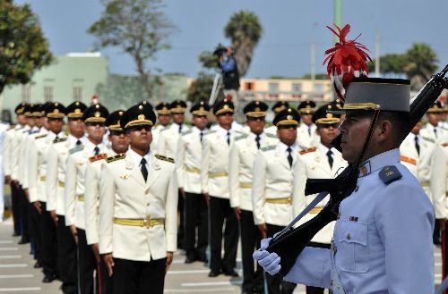 Jefe de Estado, Ollanta Humala, en ceremonia de graduación de la CXVIII promoción 'Eloy Gaspar Montehermoso' de la Escuela Militar de Chorrillos.