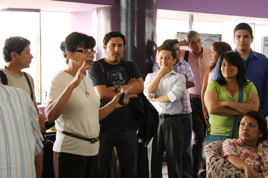 El grupo ATV agasaja a periodistas de varios medios de comunicación por las fiestas navideñas.