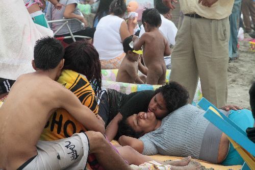 Limeños acudieron a la playa La Herradura en feriado de Navidad