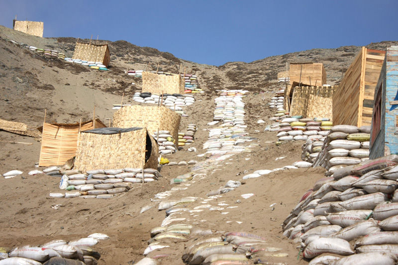 Así  luce el Asentamiento Humano '15 de julio' en Mi Perú - Ventanilla, luchando contra la pobreza, la arena y el sol