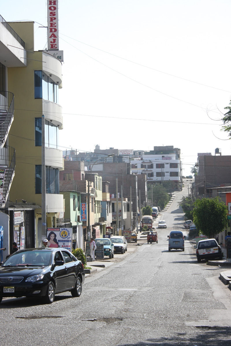 Una de las arterias más conocidas en San Juan de Miraflores sin duda es la calle Buckingham