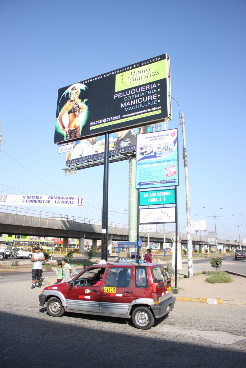 Una de las arterias más conocidas en San Juan de Miraflores sin duda es la calle Buckingham