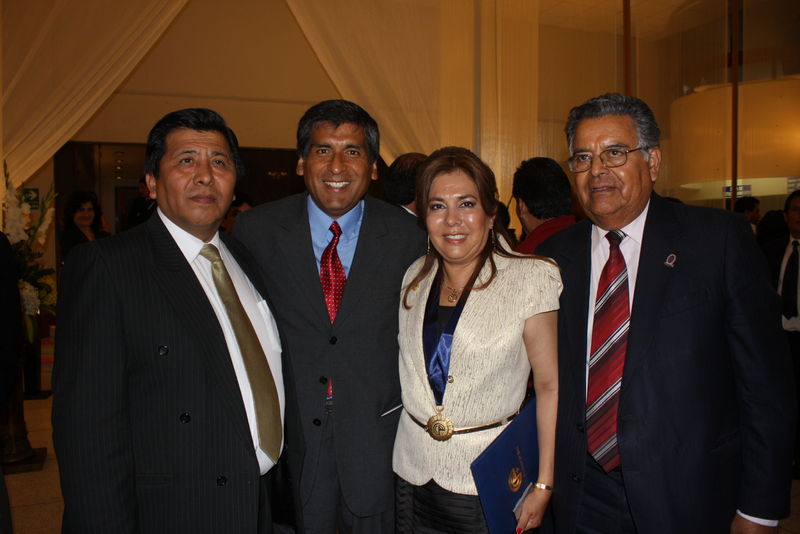 Juramentación de la nueva  Decana del Colegio de Psicólogos del Perú, Rosa Velasco Valderas.