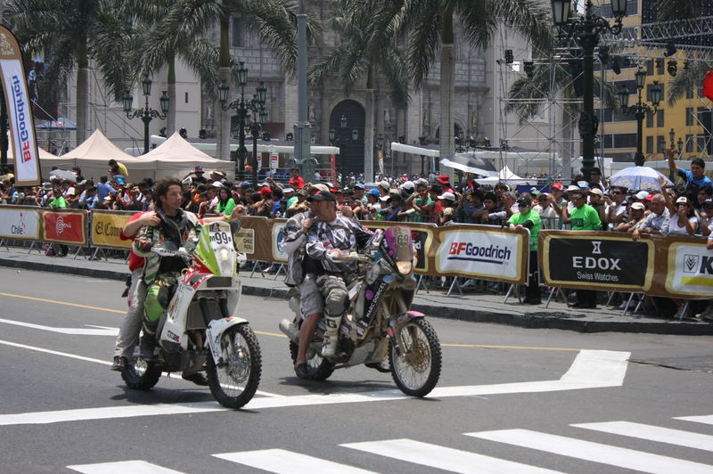Una verdadera fiesta se vivió en la ciudad de Lima por la final del Rally Dakar 2012